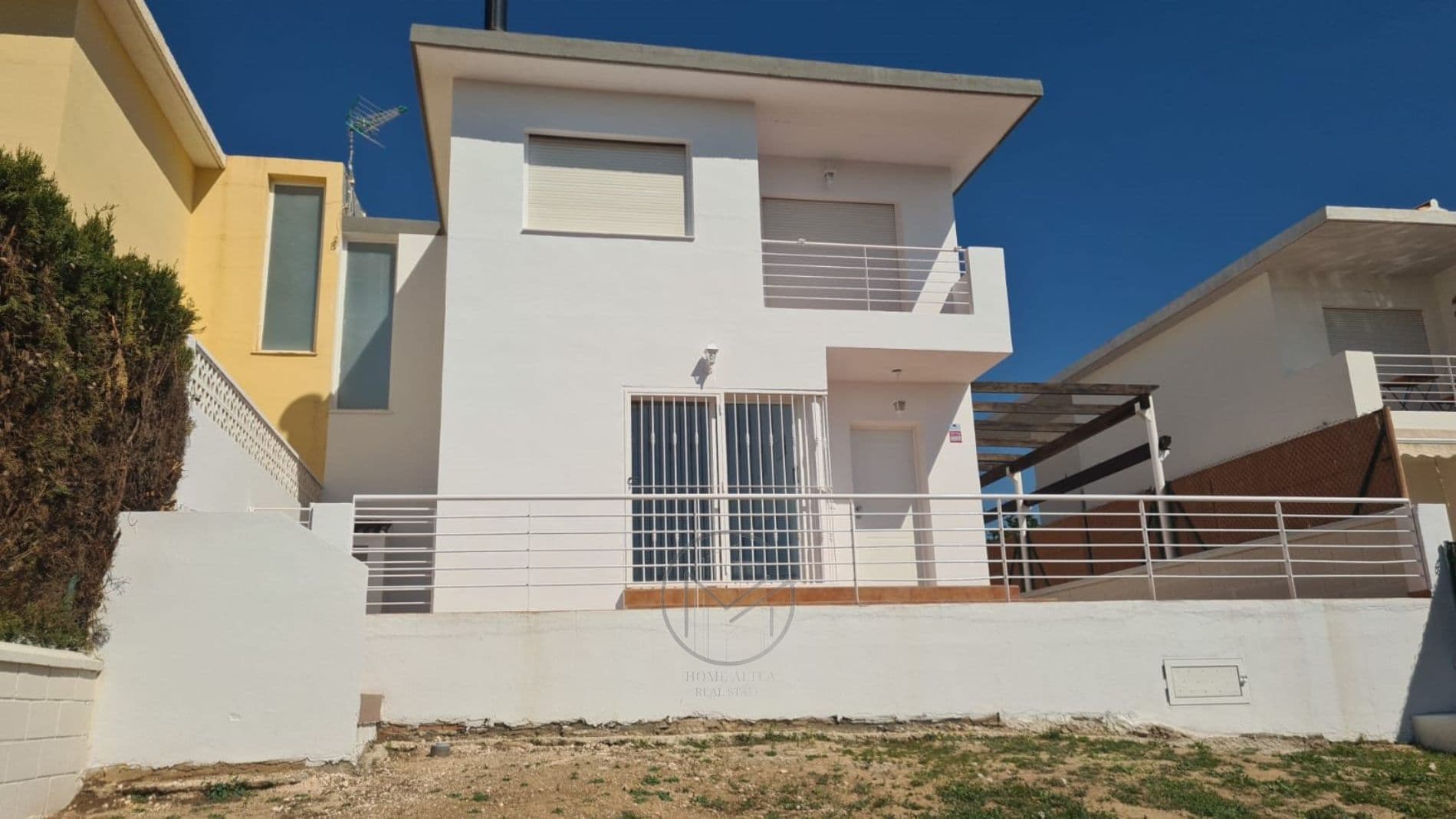 CHALET EN LA NUCIA - 1